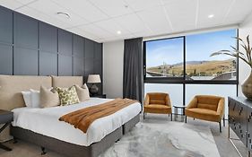 12Th Avenue Suites